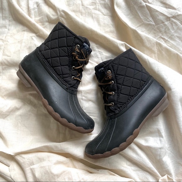 saltwater quilted duck boot